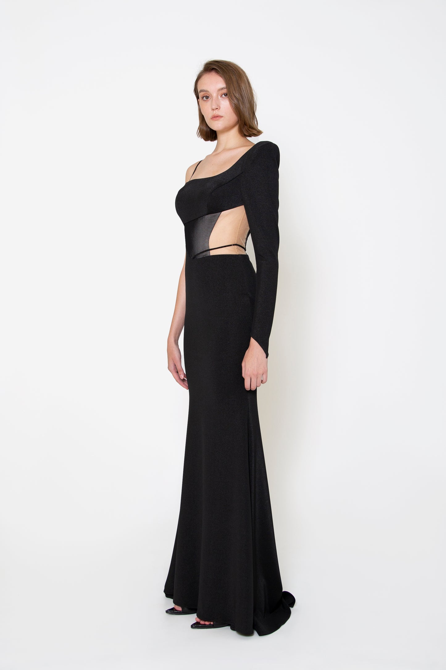 SINGLE-SLEEVE OPEN BACK GOWN