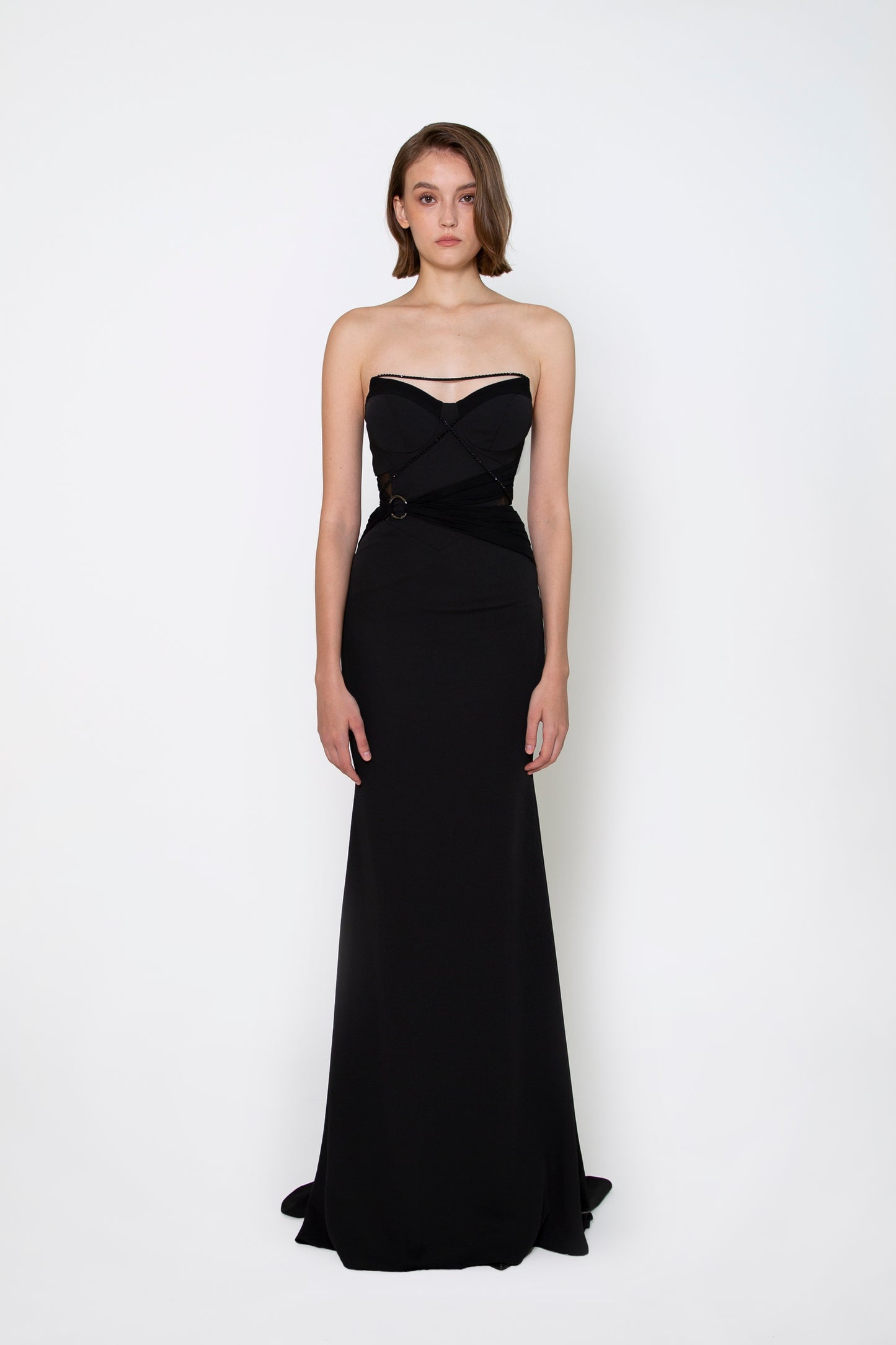 STRAPLESS GOWN