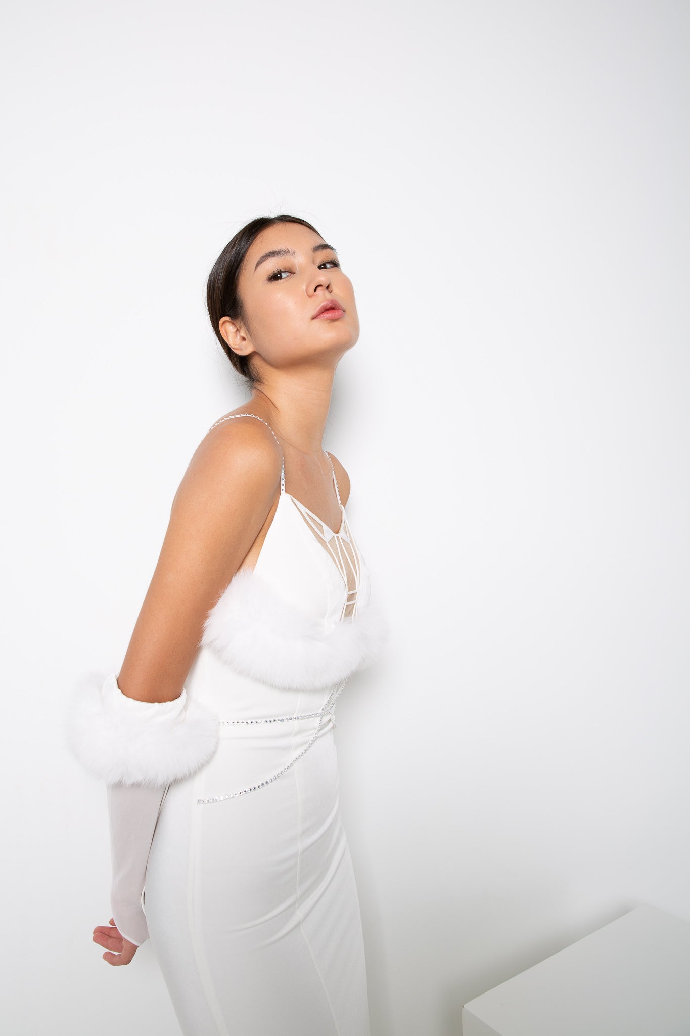 NILI GOWN