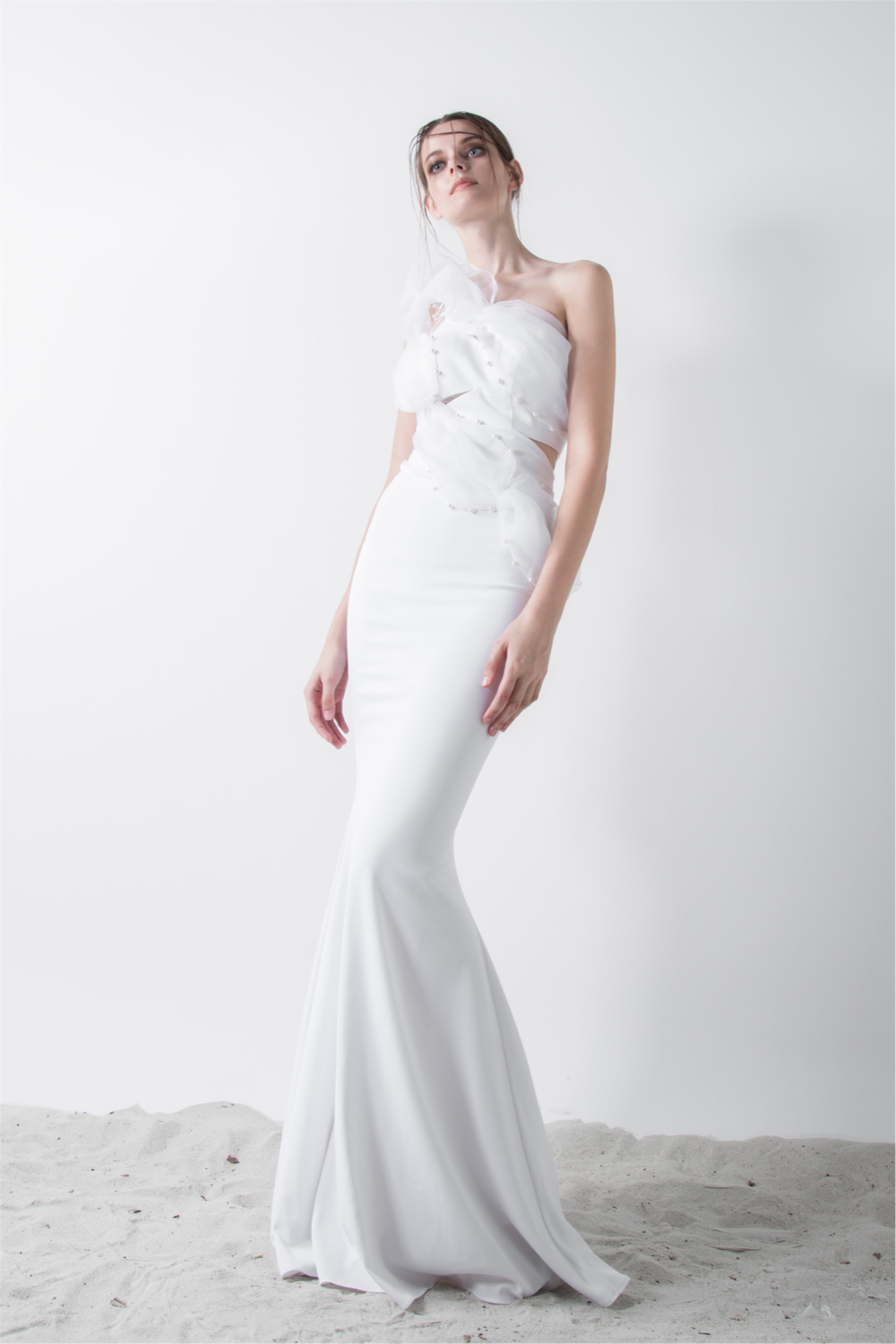 NUBIVAGANT PW GOWN - MIZPHENIX