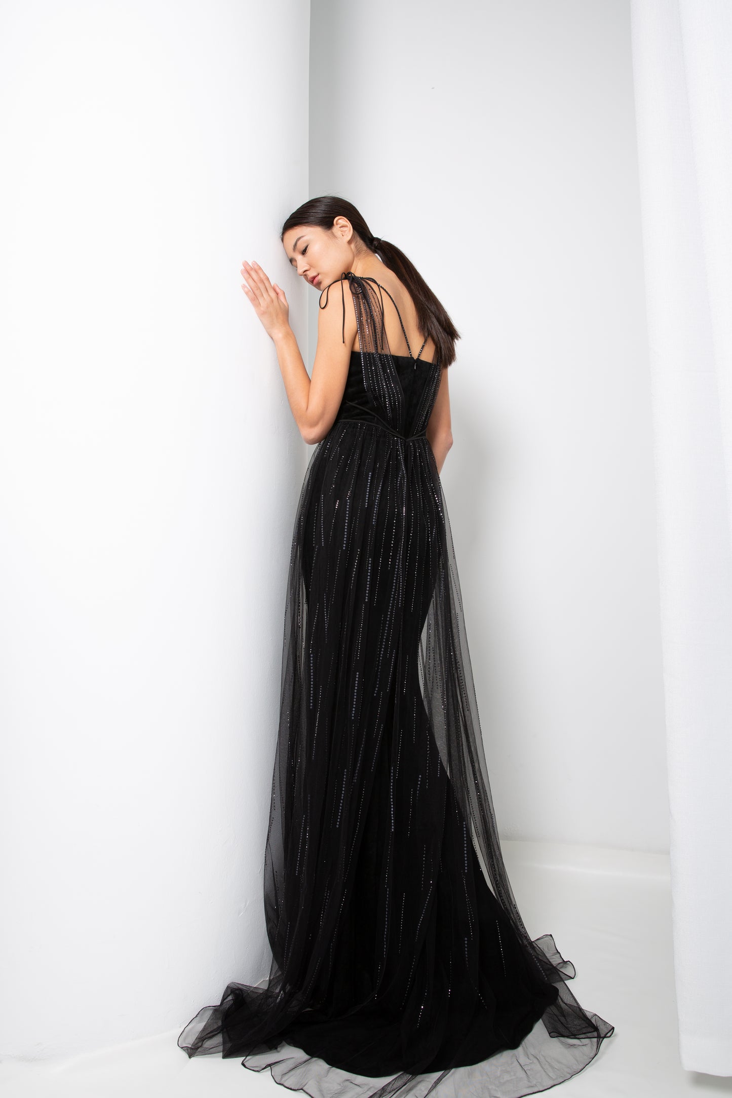 CARRI GOWN